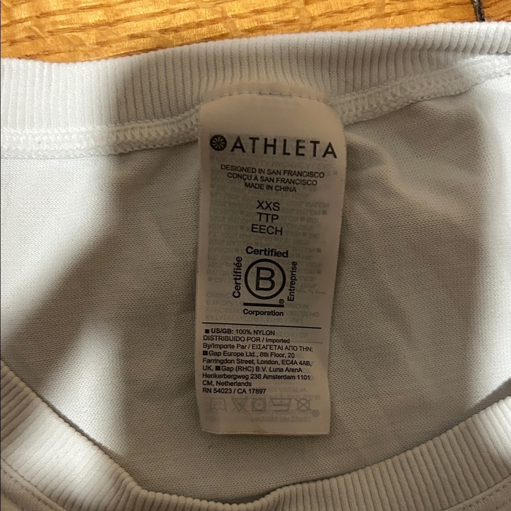 Athleta White Short Sleeve Tee - Picture 2 of 3